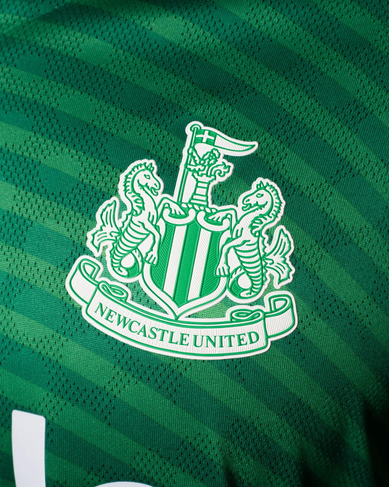 Camisa Reserva Newcastle United 2025-26